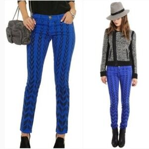 Current Elliot blue chevron skinny ankle jeans
